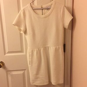 Vineyard vines dress